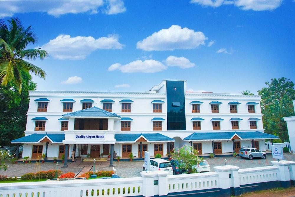 Quality Airport Hotels Nedumbassery Exterior photo