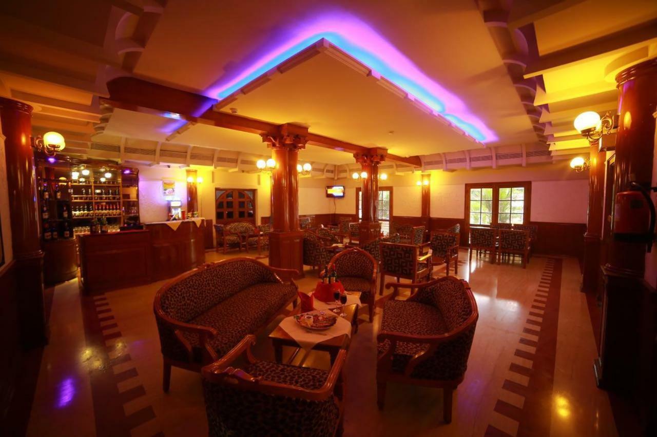 Quality Airport Hotels Nedumbassery Exterior photo